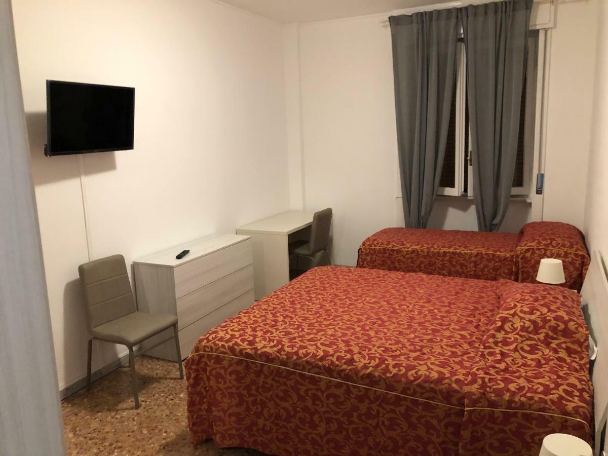 Leoncavallo House Milan Extérieur photo